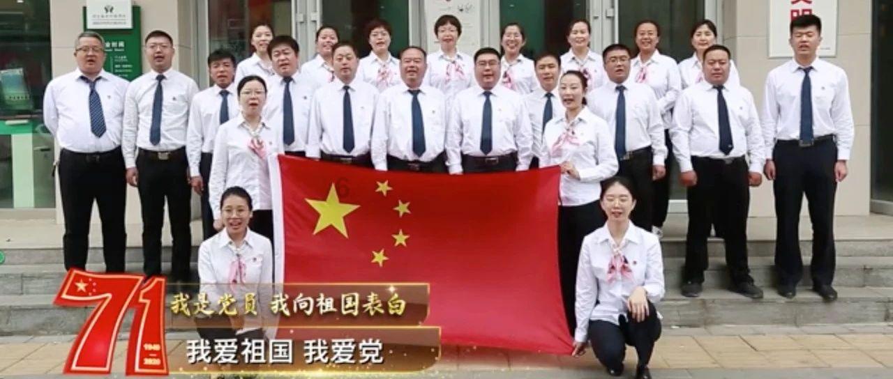 救援摄影师男孩